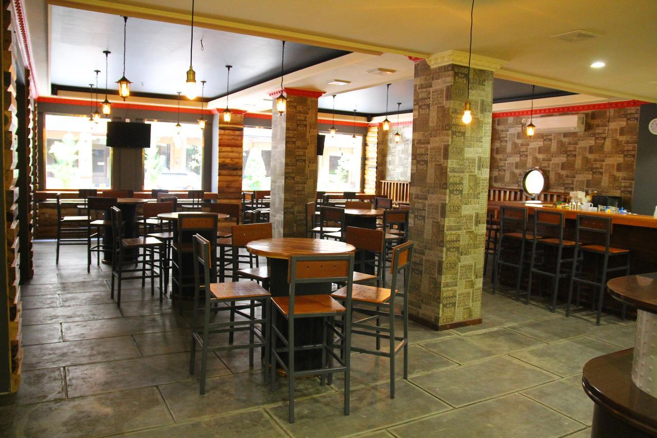 Reddoorz Plus Near Soekarno Hatta Airport 2 Tangerang Luaran gambar
