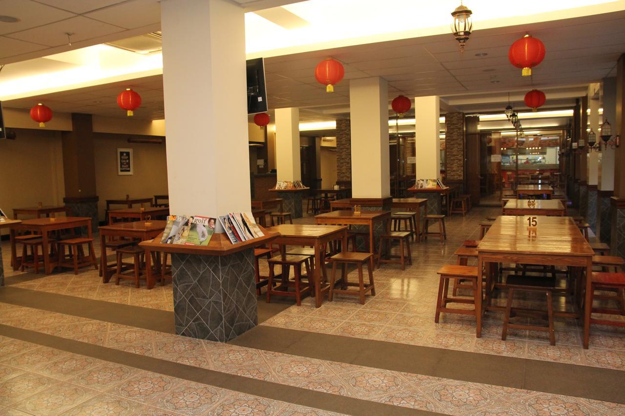 Reddoorz Plus Near Soekarno Hatta Airport 2 Tangerang Luaran gambar