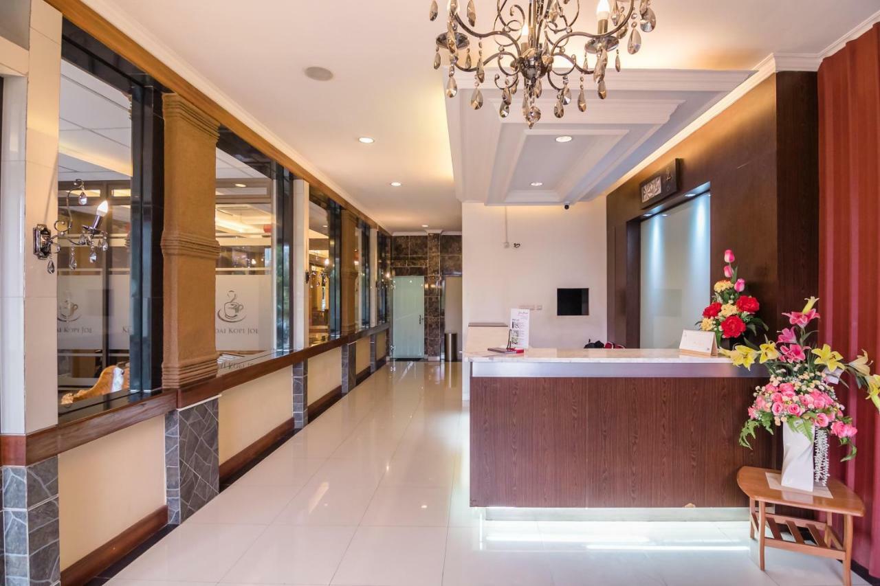 Reddoorz Plus Near Soekarno Hatta Airport 2 Tangerang Luaran gambar