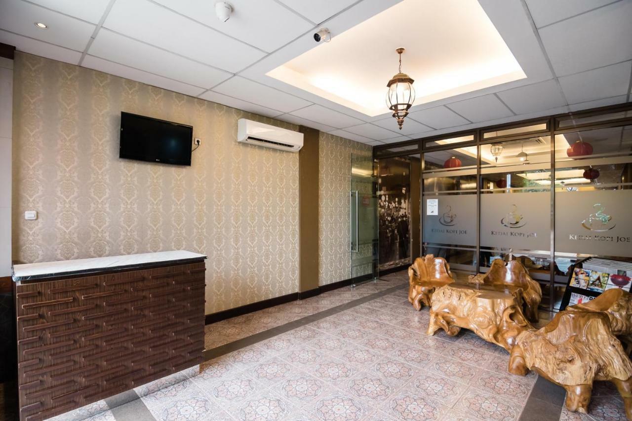 Reddoorz Plus Near Soekarno Hatta Airport 2 Tangerang Luaran gambar